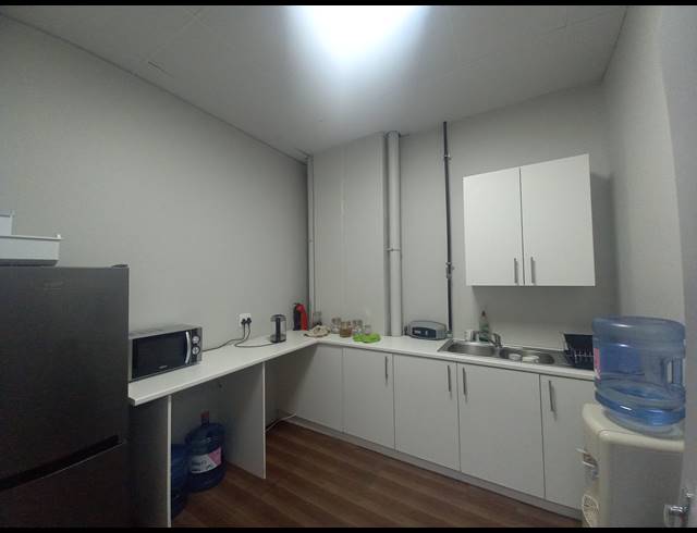 274M² OFFICE TO LET IN BALLITO CENTRAL